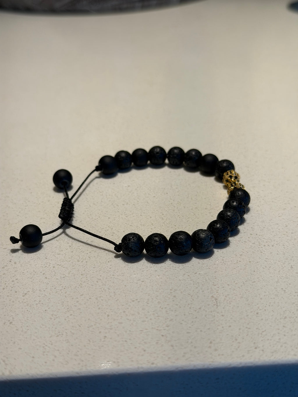 NEGORA black natural stone sliding knot bracelet